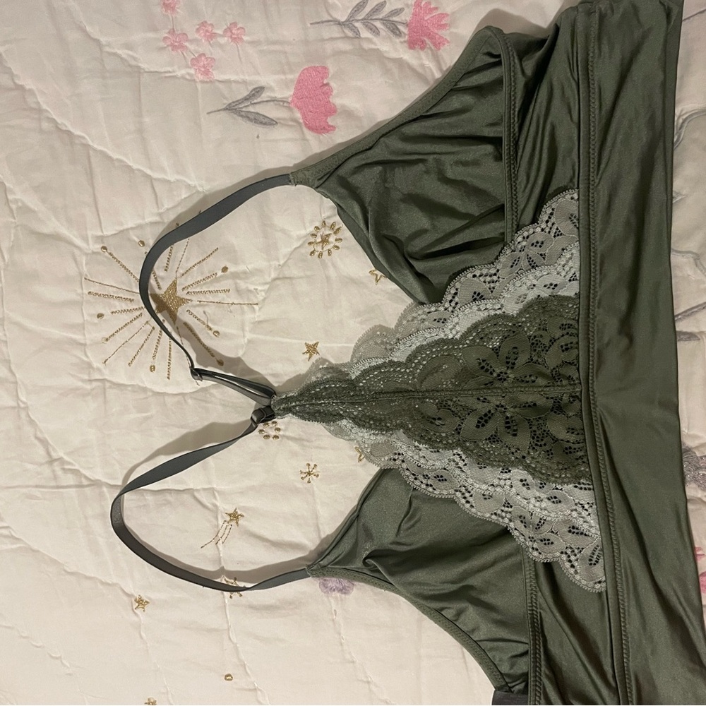 Olive Green Lace-Back Bralette - Picture 3 of 3